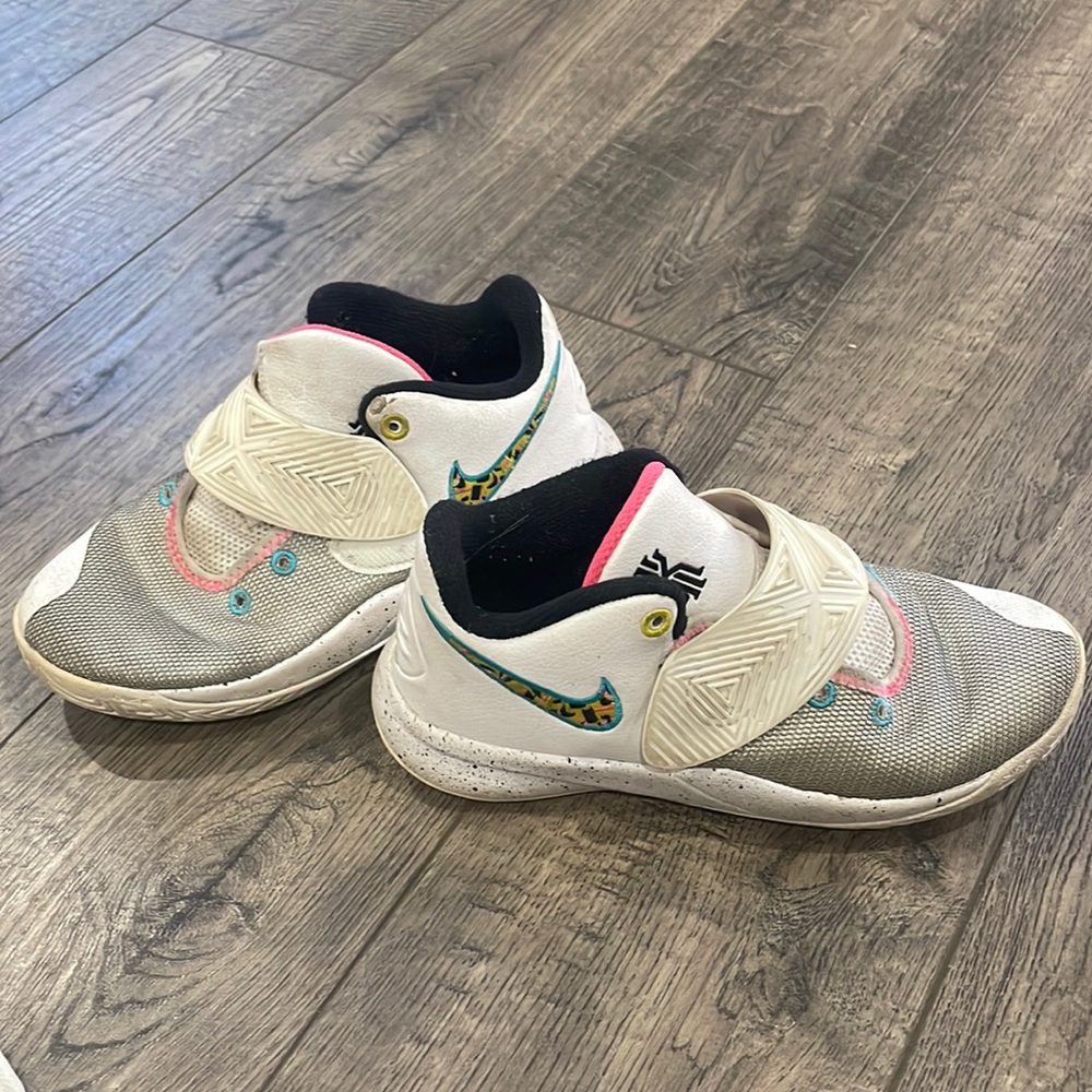 KD Nike girls basketball shoes size 1.5